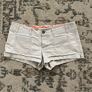 American Eagle Khaki Shorts with Cargo Pockets